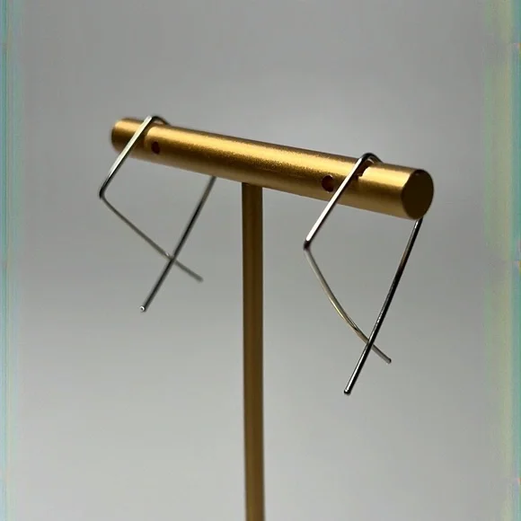 NEW Sterling Silver Abstract Fish Earrings - Picture 1 of 3